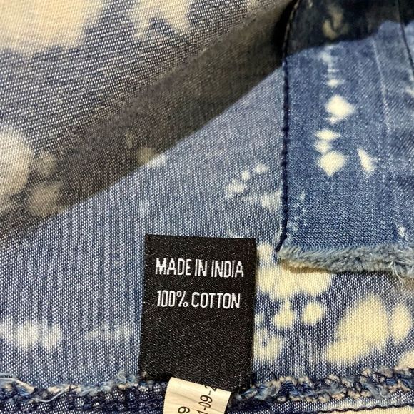 Thrill Women Blue Long Sleeve Button-Down Shirt size M - Picture 6 of 7